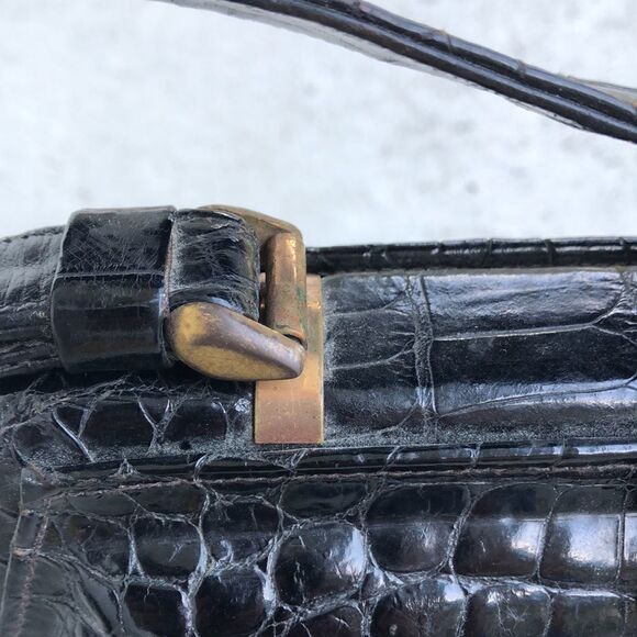 Vintage Faux Alligator Handbag - Picture 5 of 5